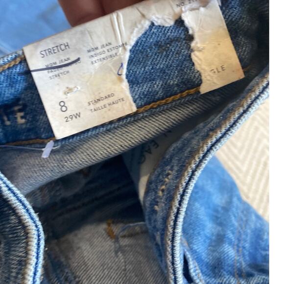 American Eagle Stretch MOM Jean Size Women 8 Standard Indigo blue tapered - Picture 8 of 10